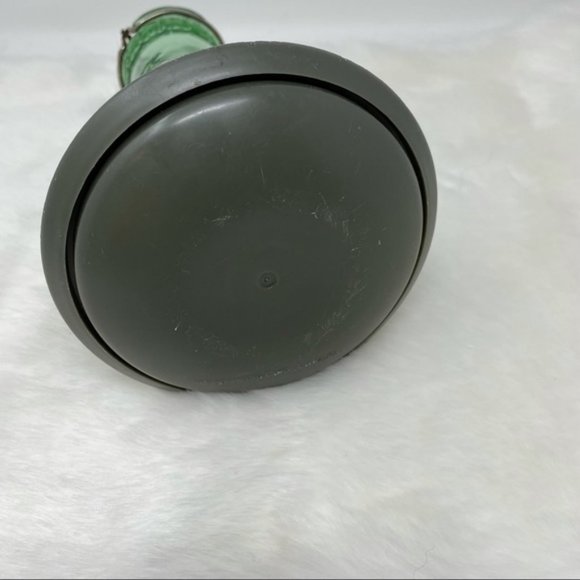 Cute Hummingbird feeder - Picture 6 of 7